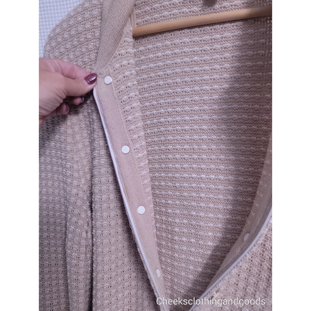 St John Collection Knit Zip Front Cardigan Beige Gold Button Size 14 - Picture 7 of 10
